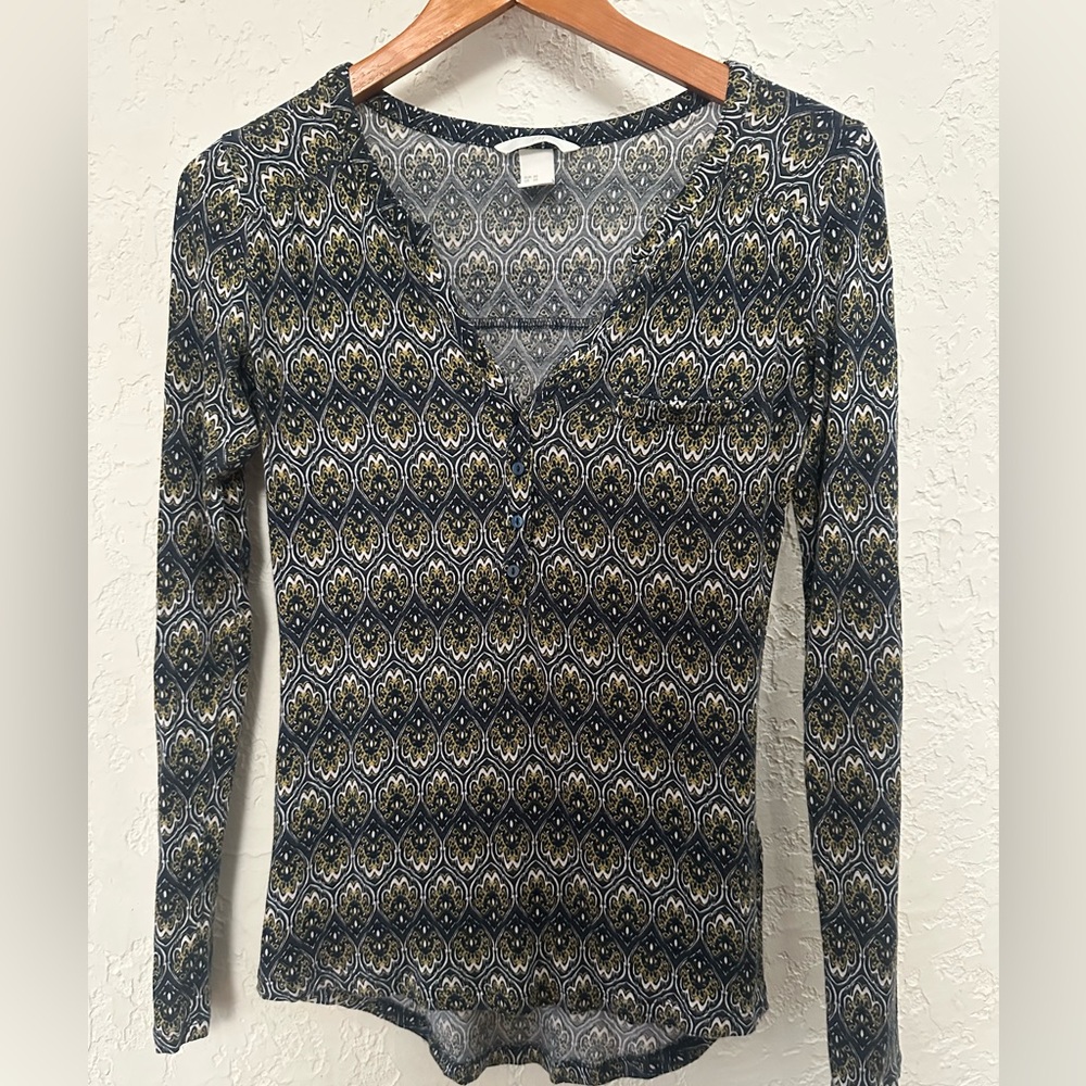 Stylish Patterned Blouse